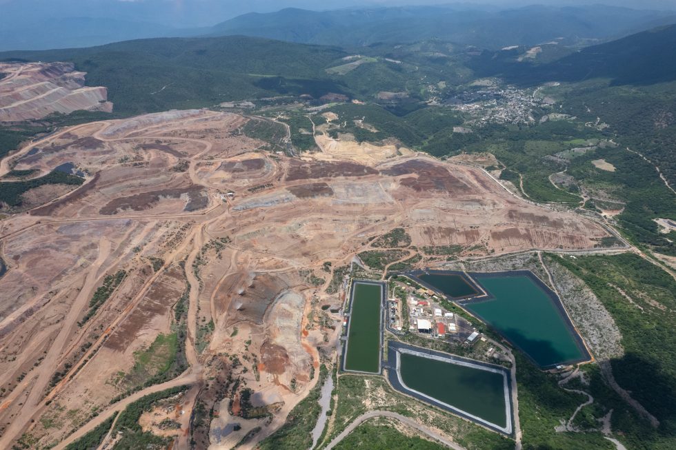 Ejido Carrizalillo determina el cierre total de la mina canadiense de oro Los Filos